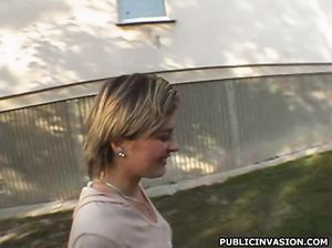 Пикапер познакомился с шалавой и трахнул в тот же день за деньги