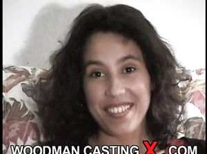 Хохлушка проходит русский порно кастинг Вудмана