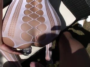 Горячая немка в кружевном шпилится на даче