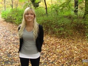 Немка ловок отсосала прямо в парке на улице