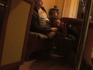 Мужик решил заснять на скрытую камеру оральный секс со своей подругой