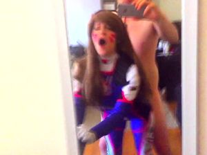 Супруги снимают свои ролевые сексуальные игры на любительскую камеру