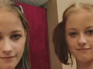 Лесбиянки близнецы поебались раком