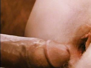 Немецкая похотливая самка трахается с умелым пиздолизом