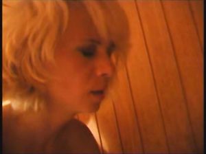 Взрослые дамы занимаются секс оргией